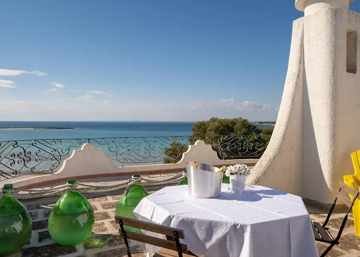 Gaudi - Sagrada Ferienhaus Sant Isidoro (Apulia)